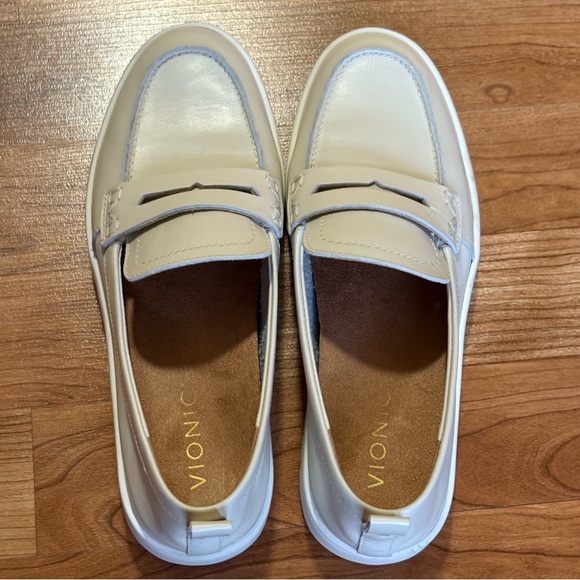 Vionic Uptown Loafer Cream Leather Women’s size 7.5 - Picture 6 of 10